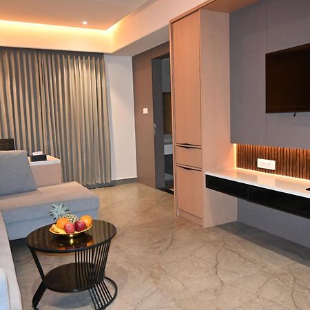 Vantara Suites Веллуру Экстерьер фото
