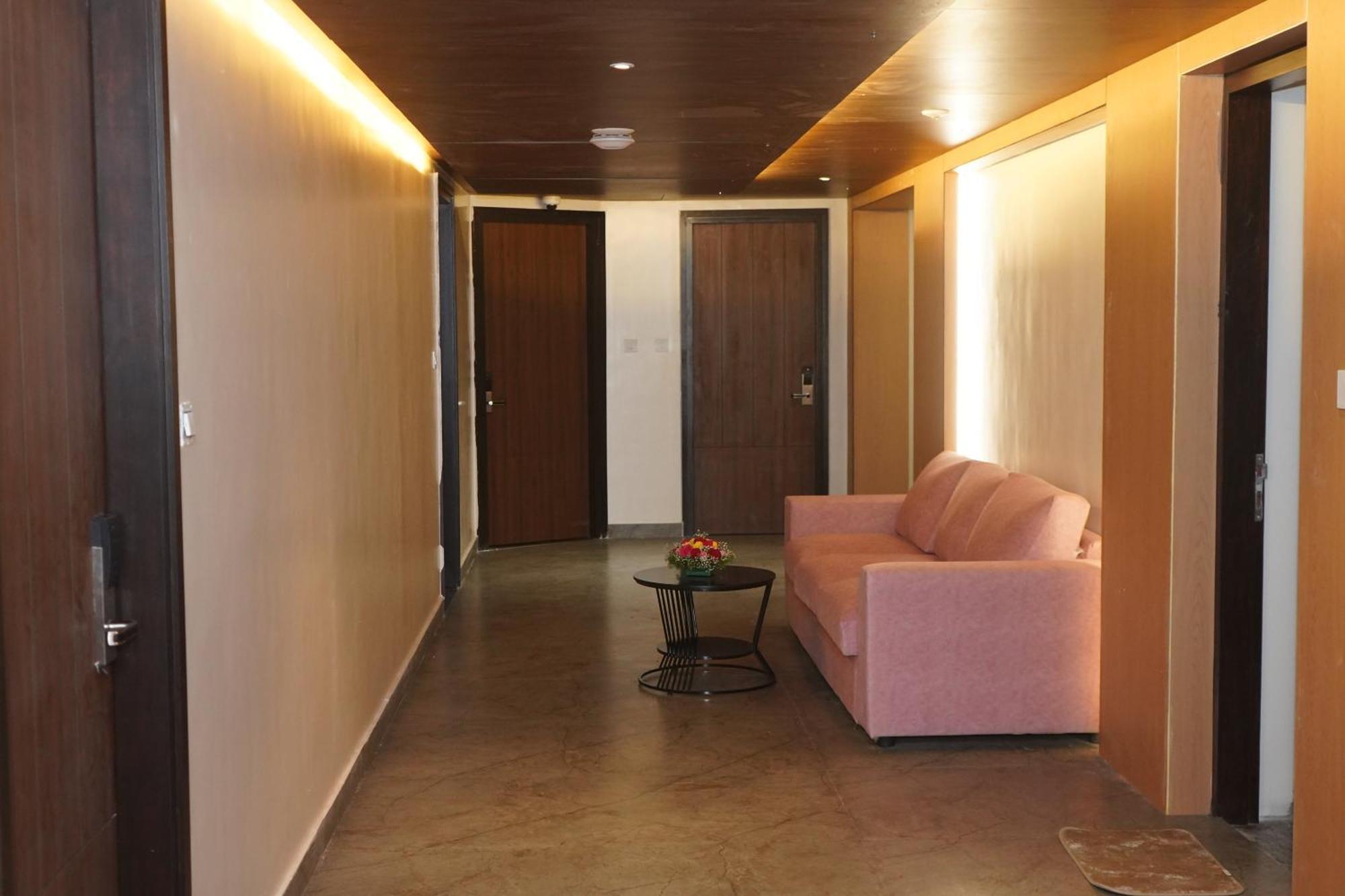 Vantara Suites Веллуру Экстерьер фото