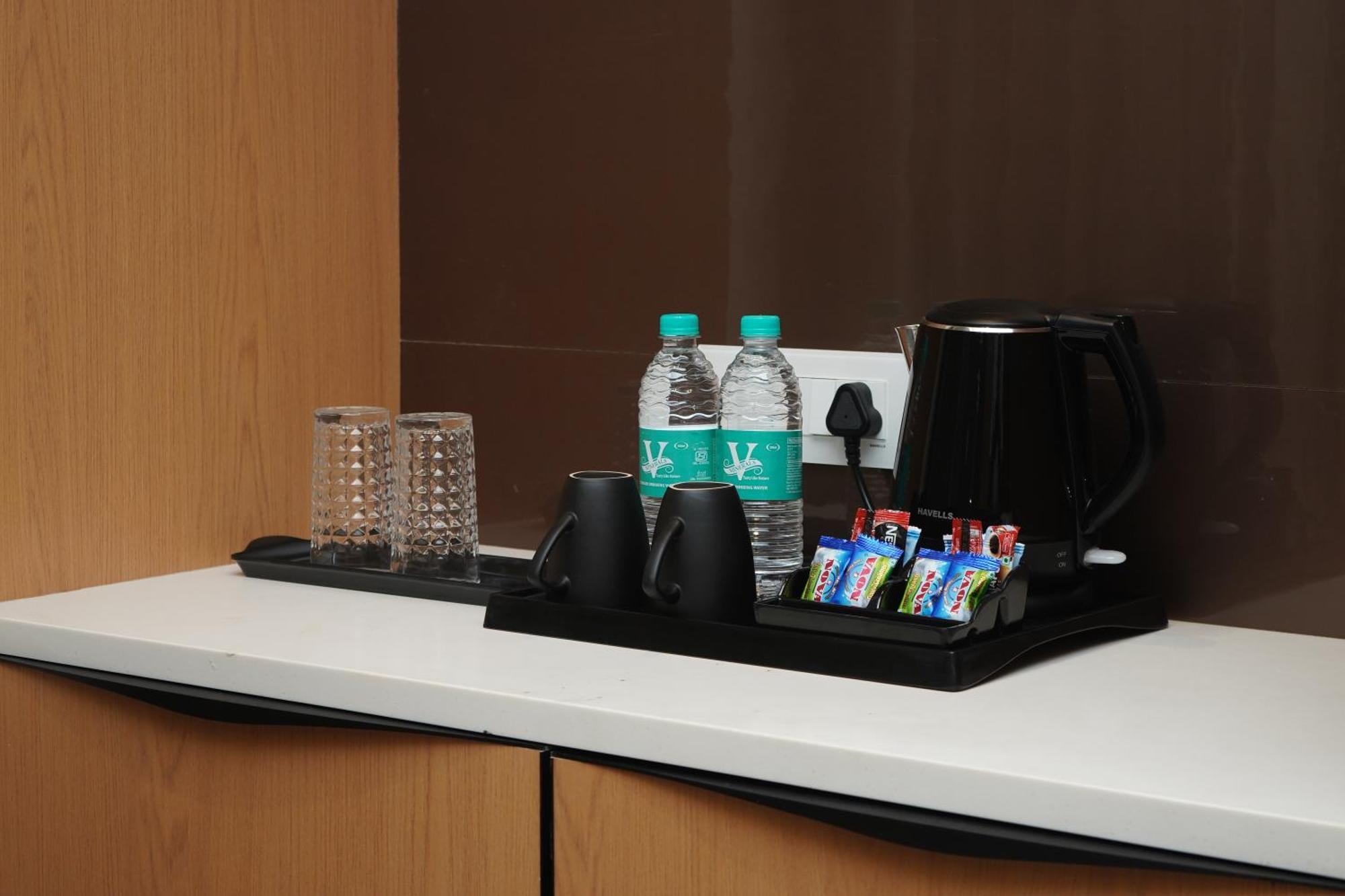 Vantara Suites Веллуру Экстерьер фото