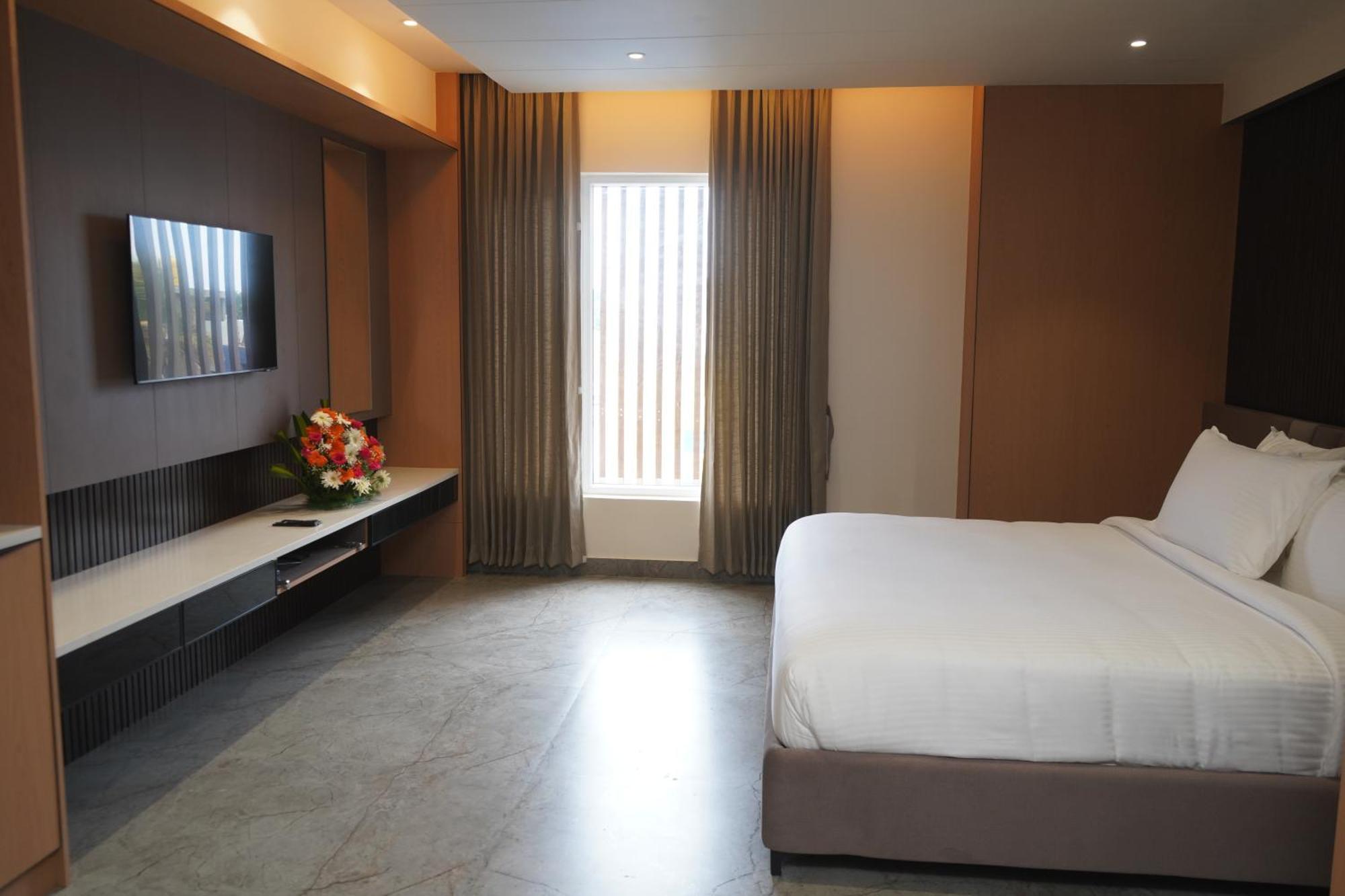Vantara Suites Веллуру Экстерьер фото