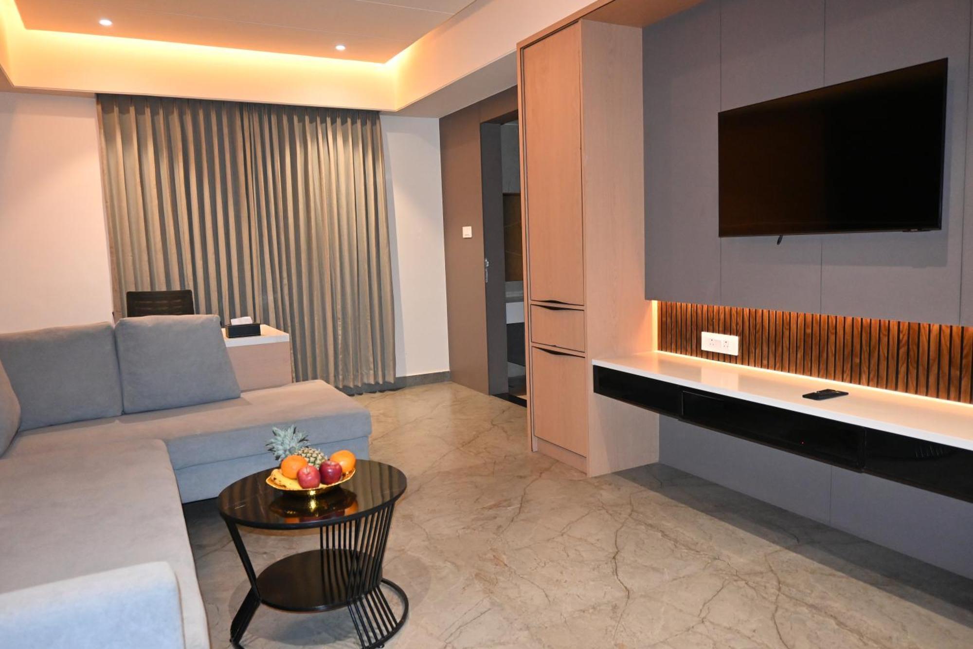 Vantara Suites Веллуру Экстерьер фото